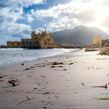Casa Tremar - Flat With Roof In Mondello Apartment